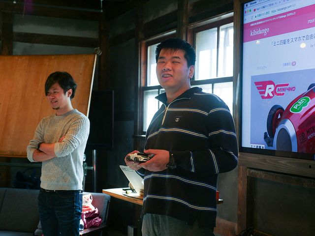 32104143684_0cc7e10bbf_z