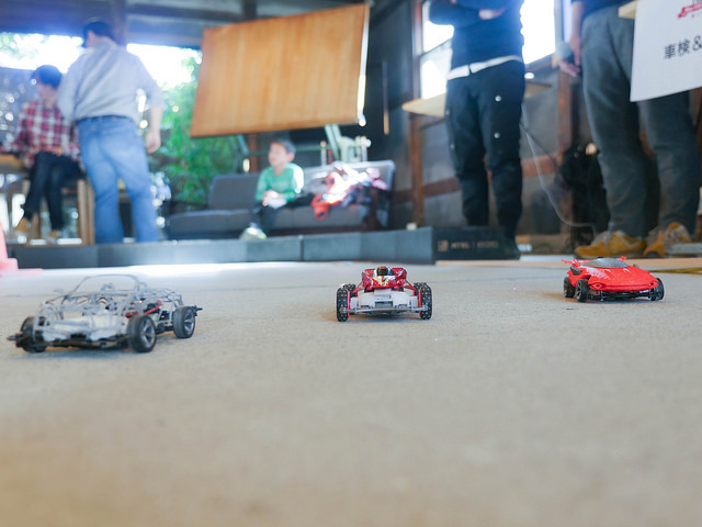 32104145324_2a54ab8cc7_z